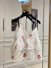 Embroidered straps!