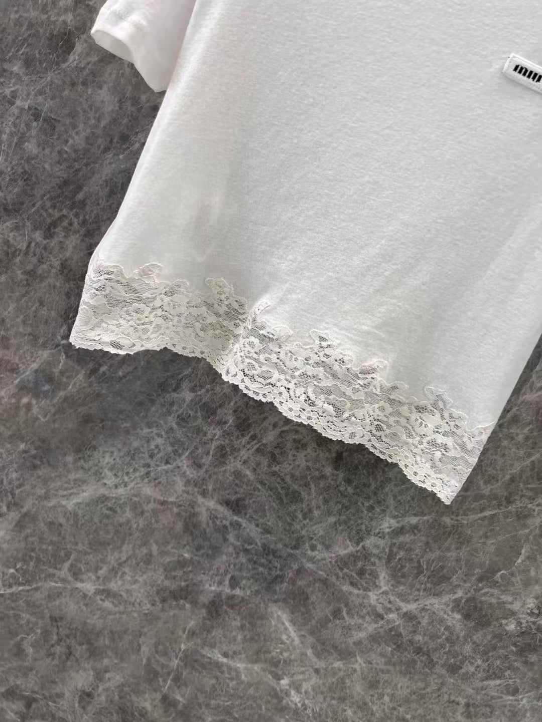 Splicing lace white short T