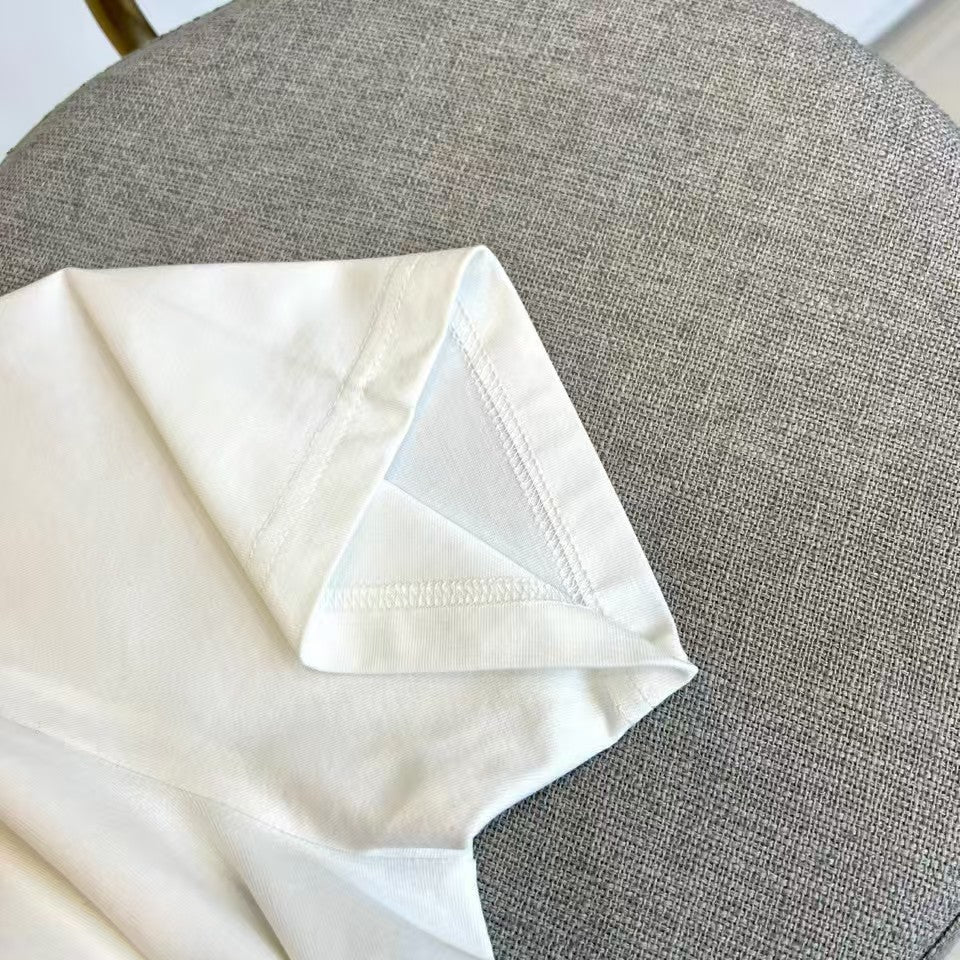 New short sleeved T-shirt