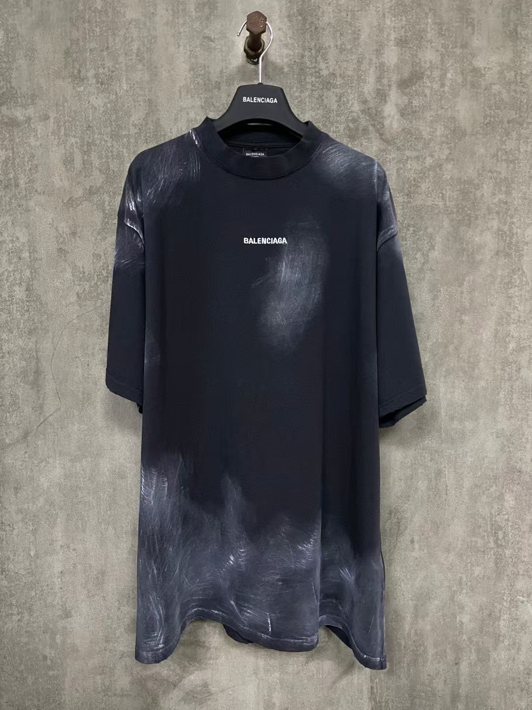 Graffiti short sleeved T-shirt