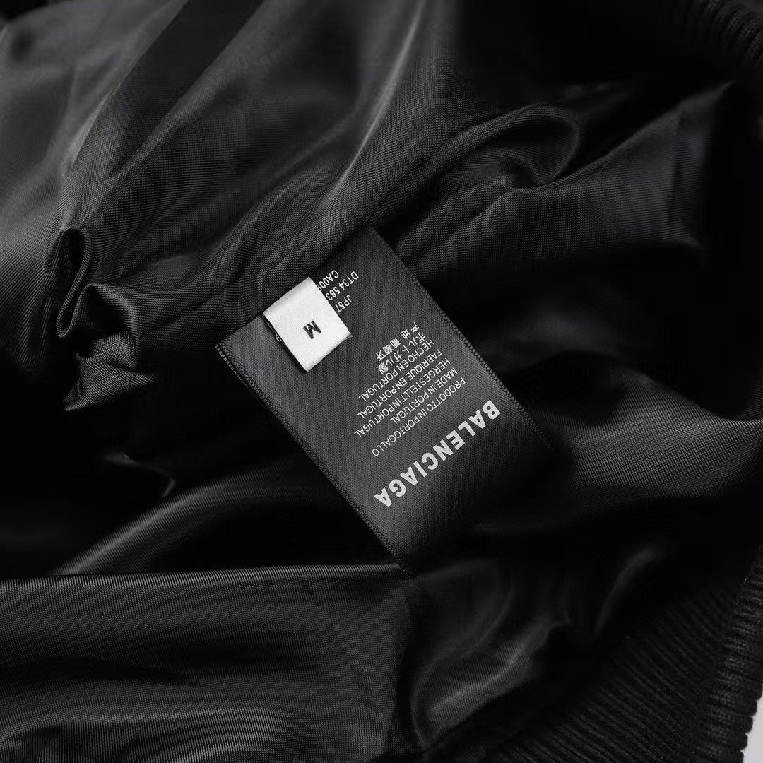 Embroidered baseball jersey with towel