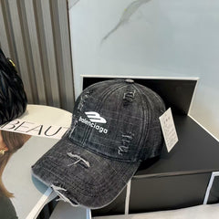 Hole washing duckbill cap