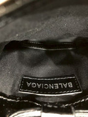 Slanted back/waist pack/cigarette pack 🚬