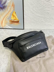 Black waist bag