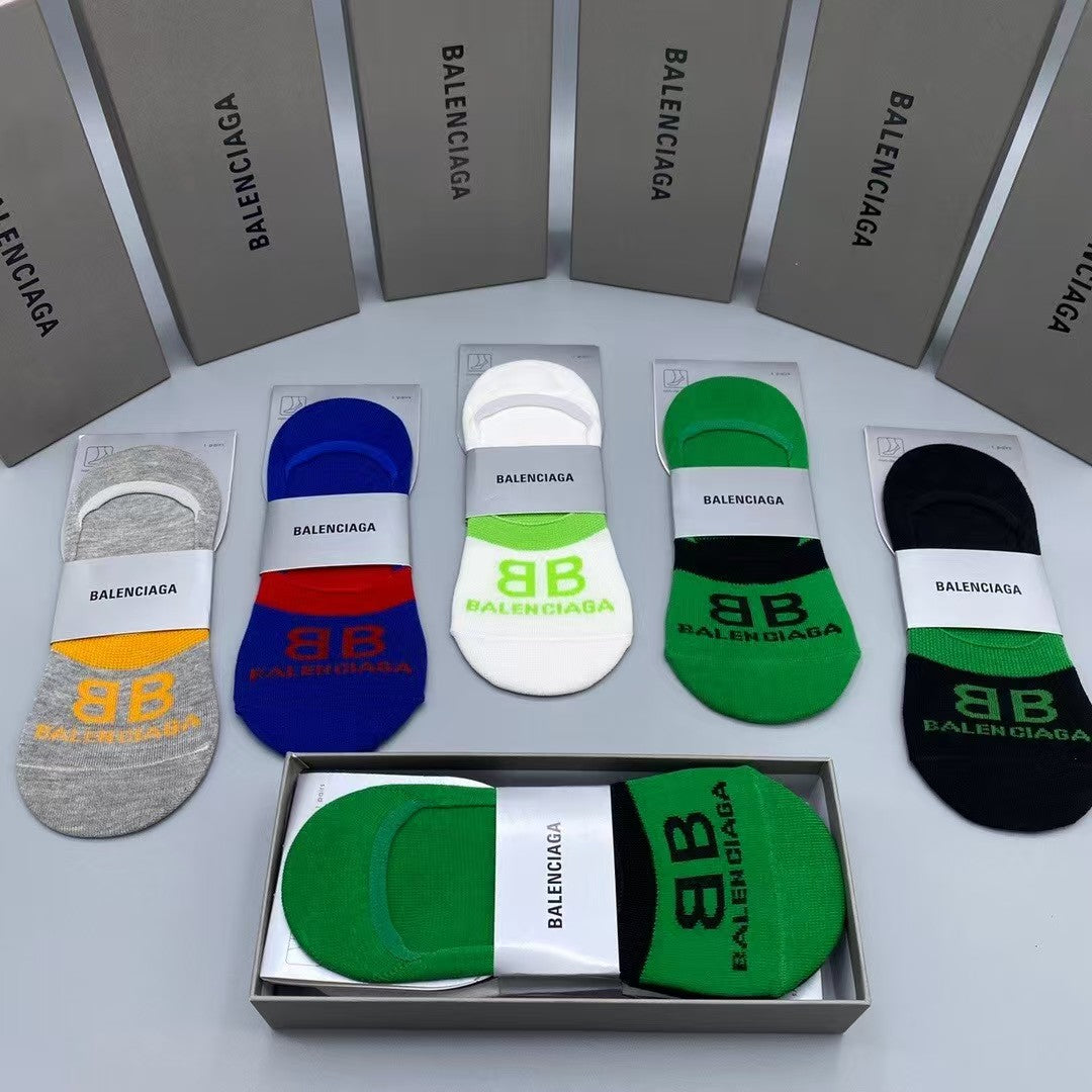 Invisible socks