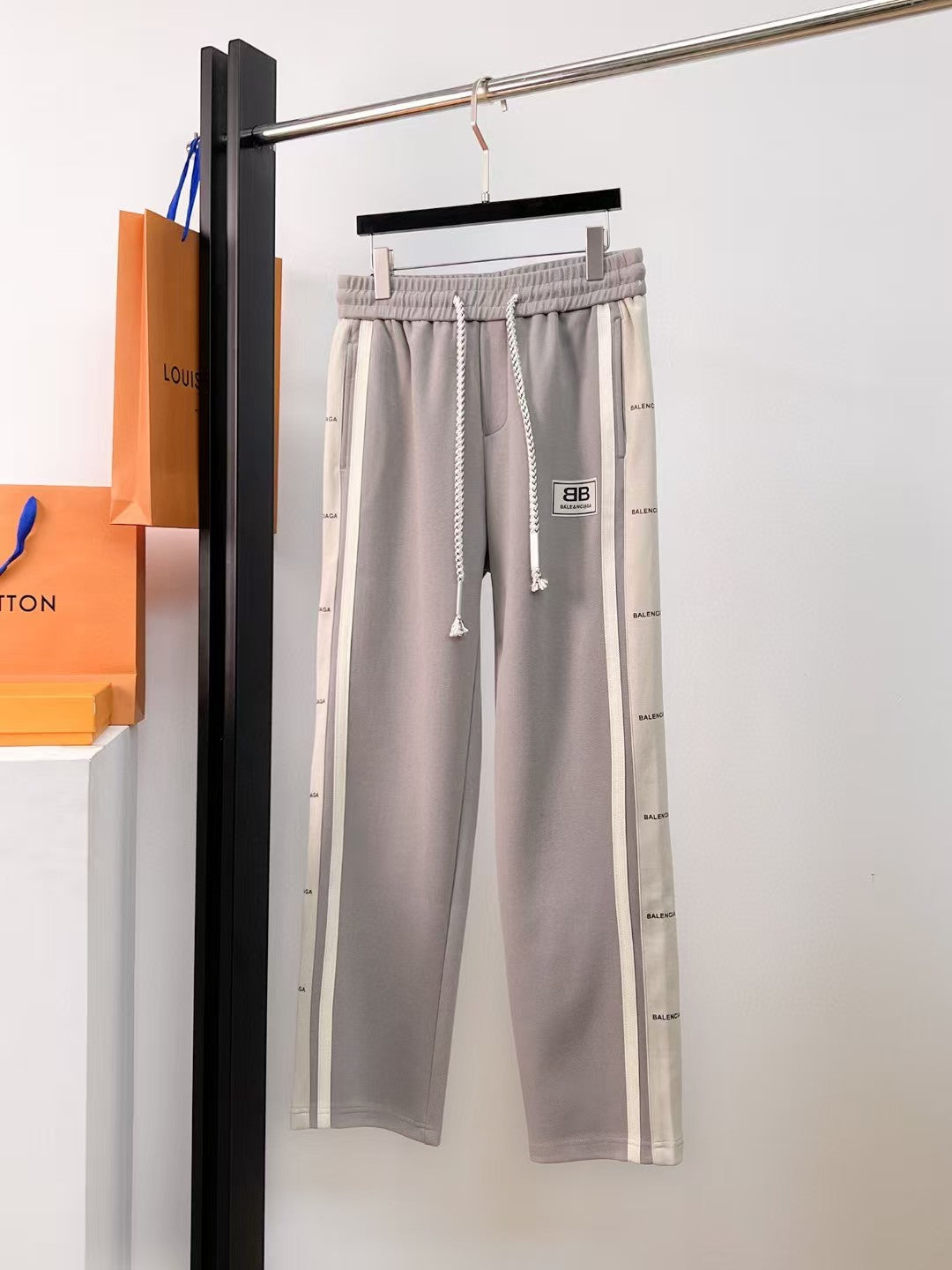 Spring new casual pants 4