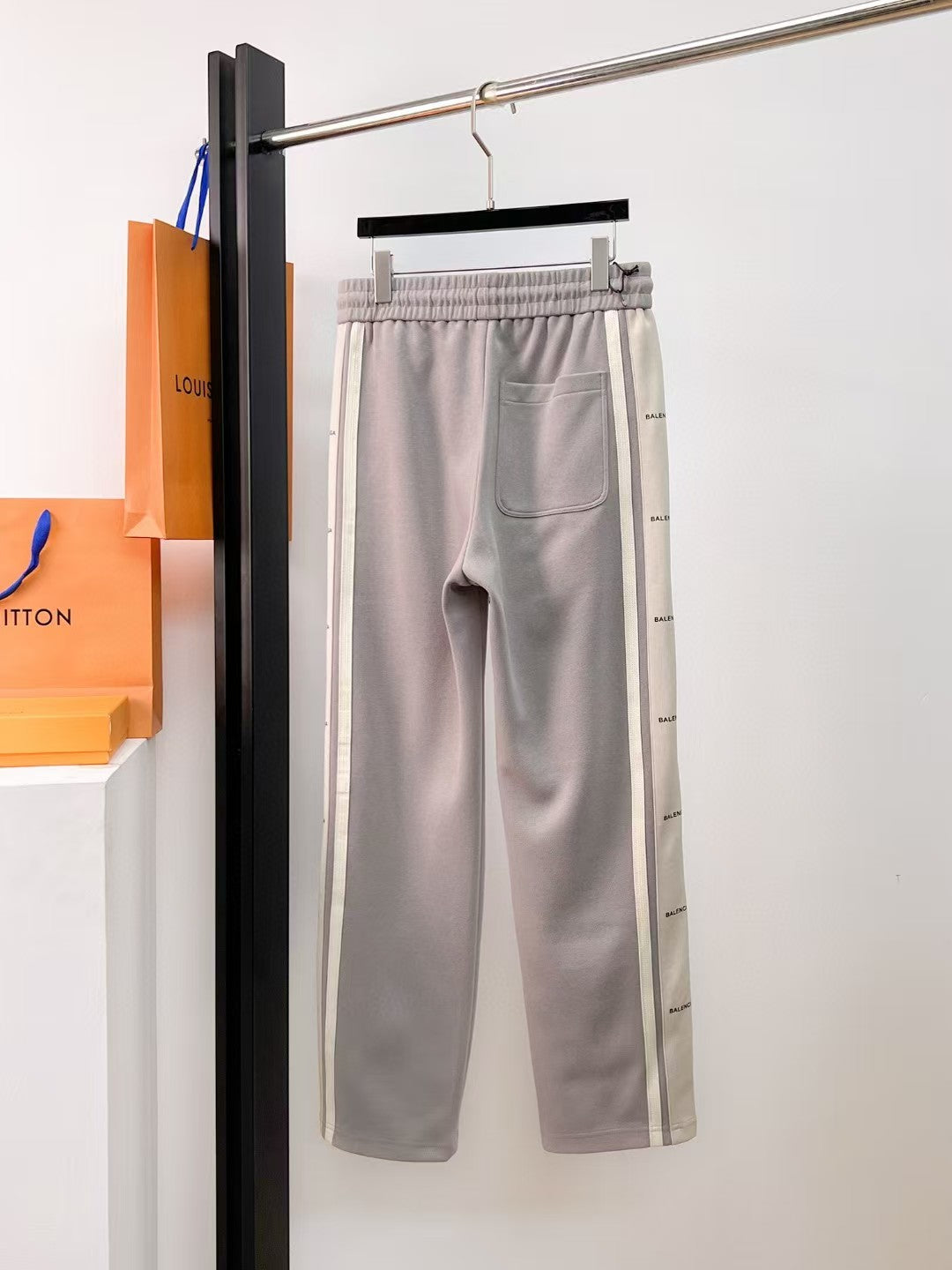 Spring new casual pants 4