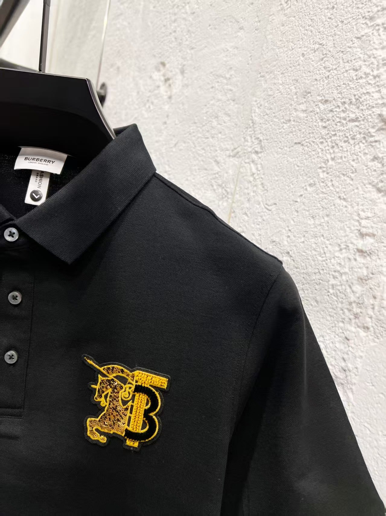 Short sleeved lapel polo shirt