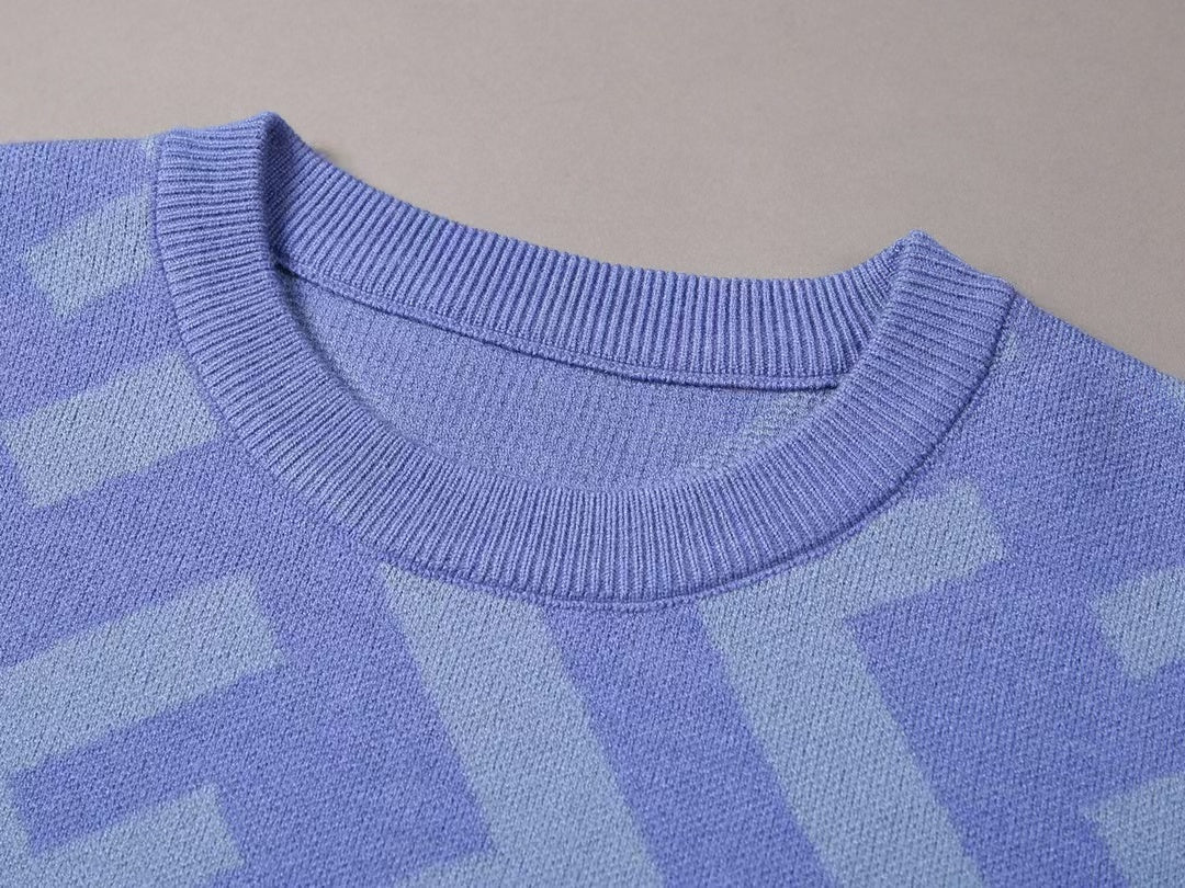 Autumn and winter new round neck pullover sweater
