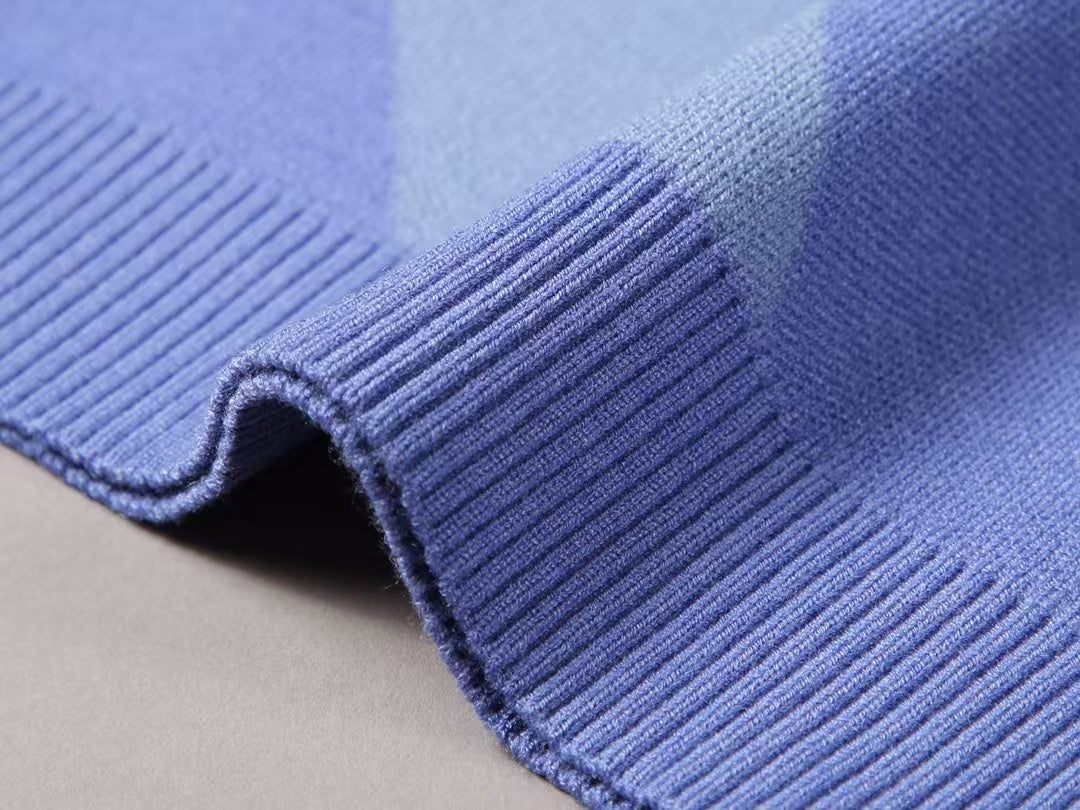 Autumn and winter new round neck pullover sweater