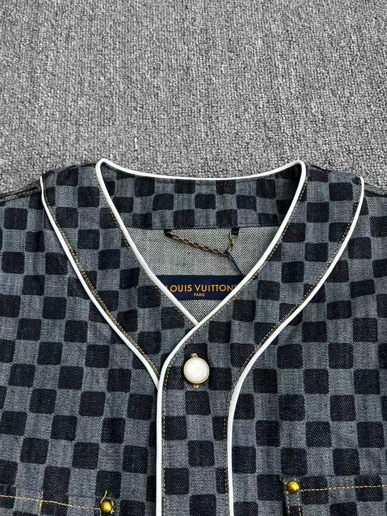 Checkered denim short sleeved jacket