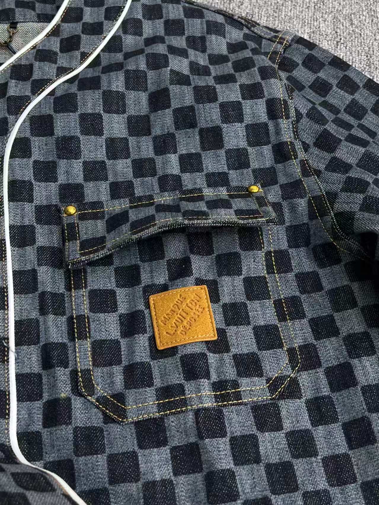 Checkered denim short sleeved jacket