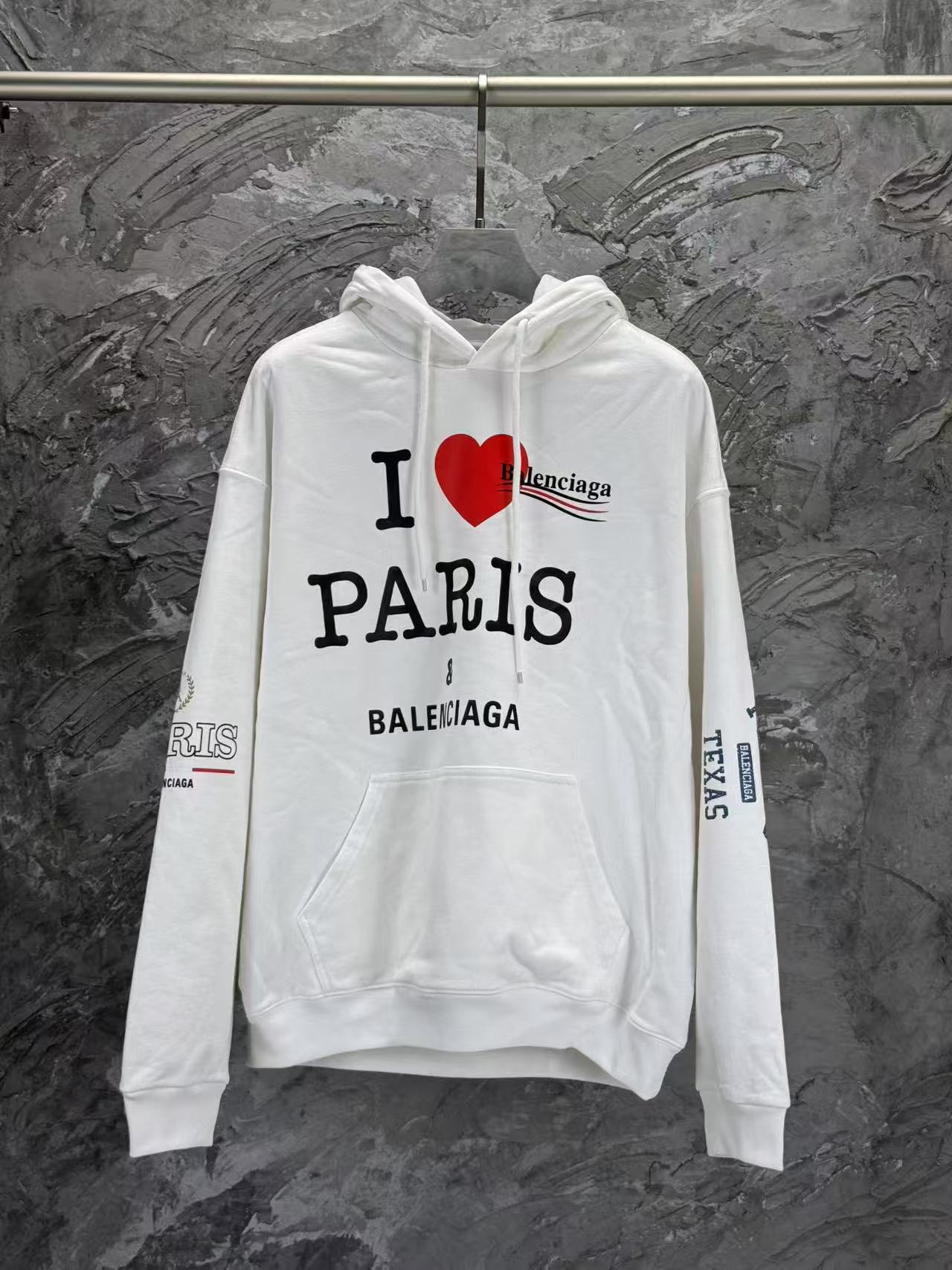 Hooded long sleeved sweatshirt