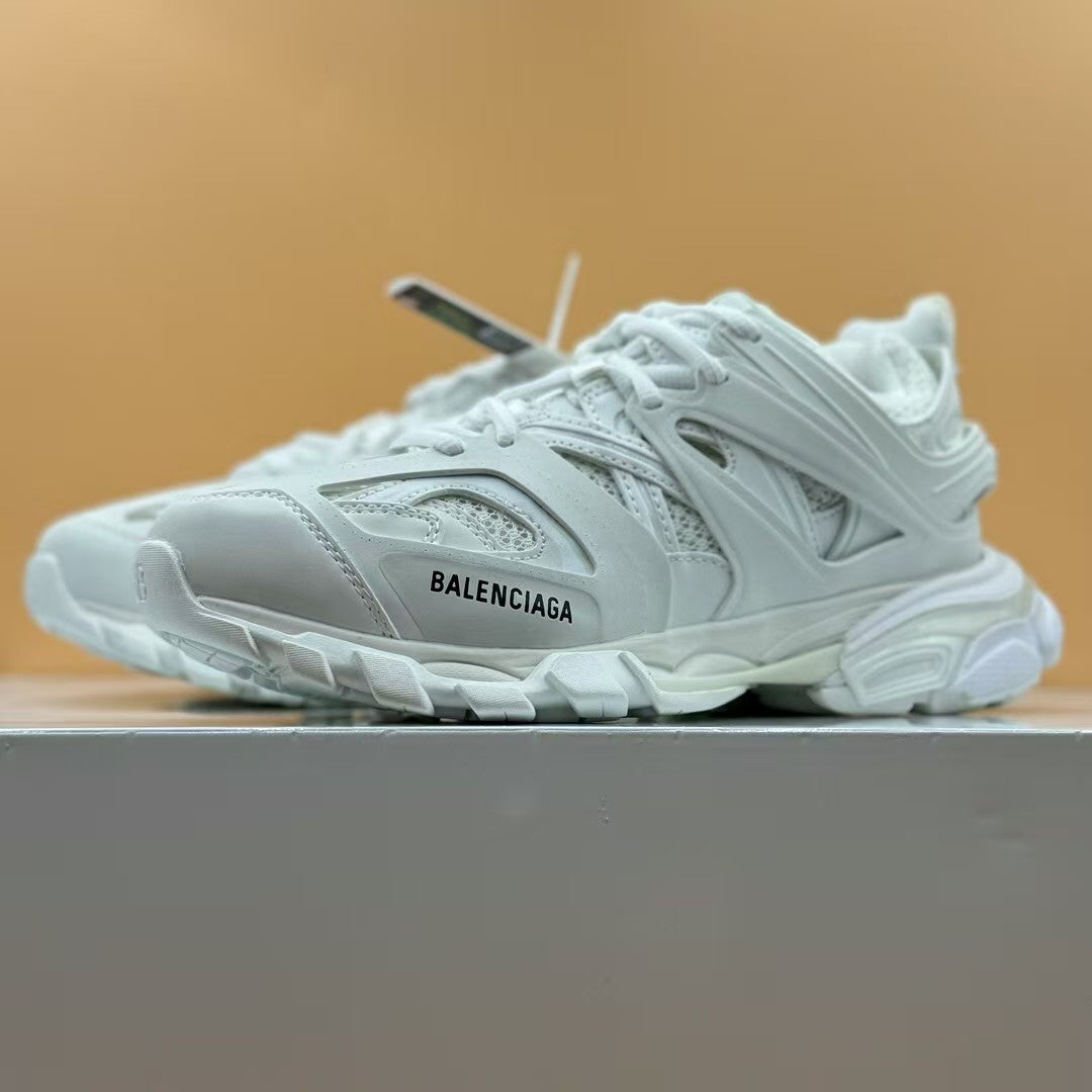 Third generation outdoor concept shoes