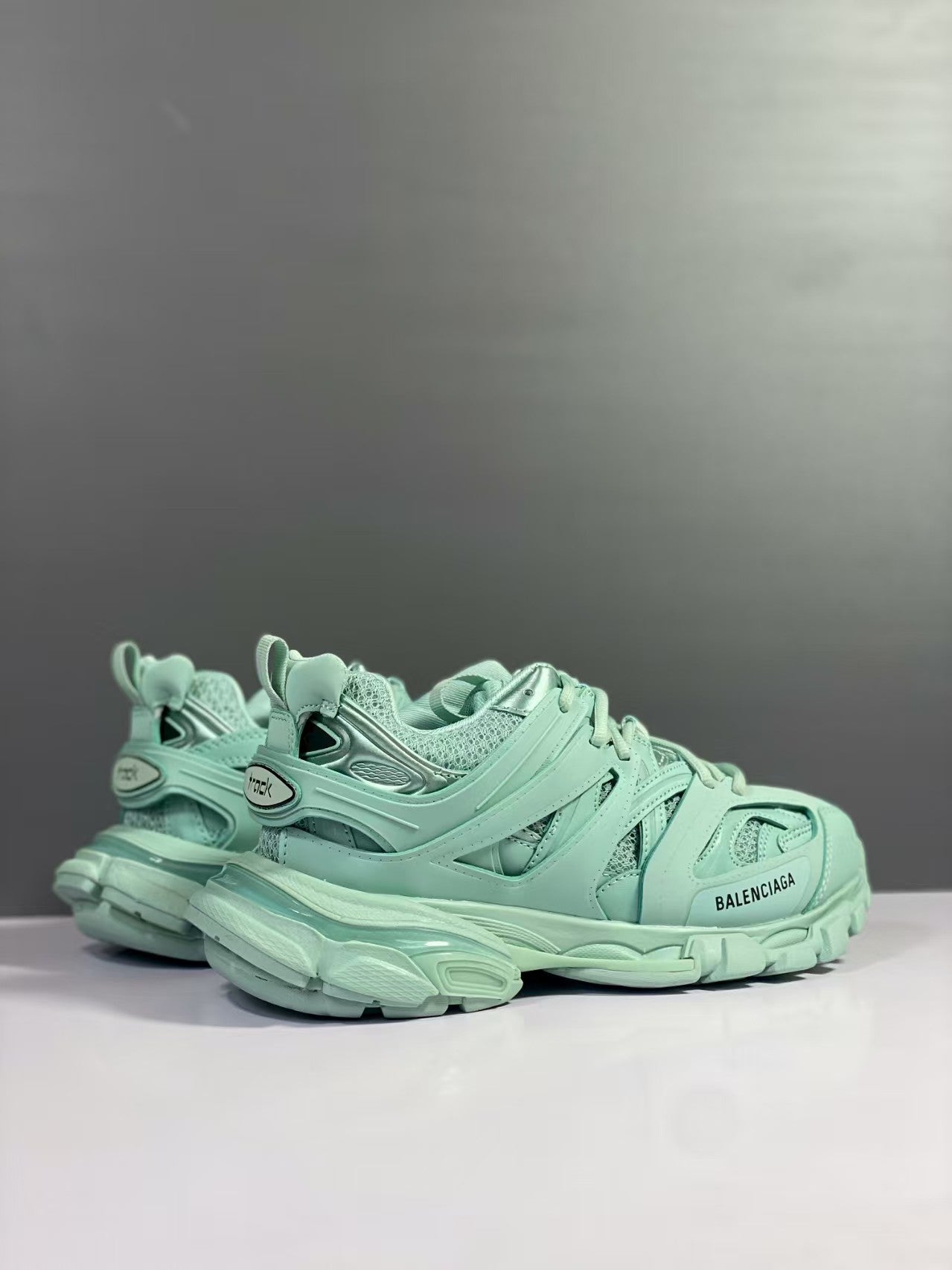 Third generation outdoor concept shoes