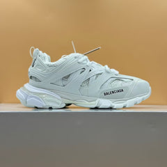 Third generation outdoor concept shoes