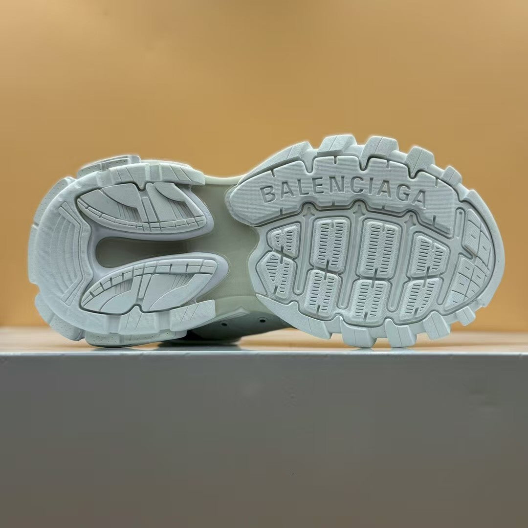 Third generation outdoor concept shoes