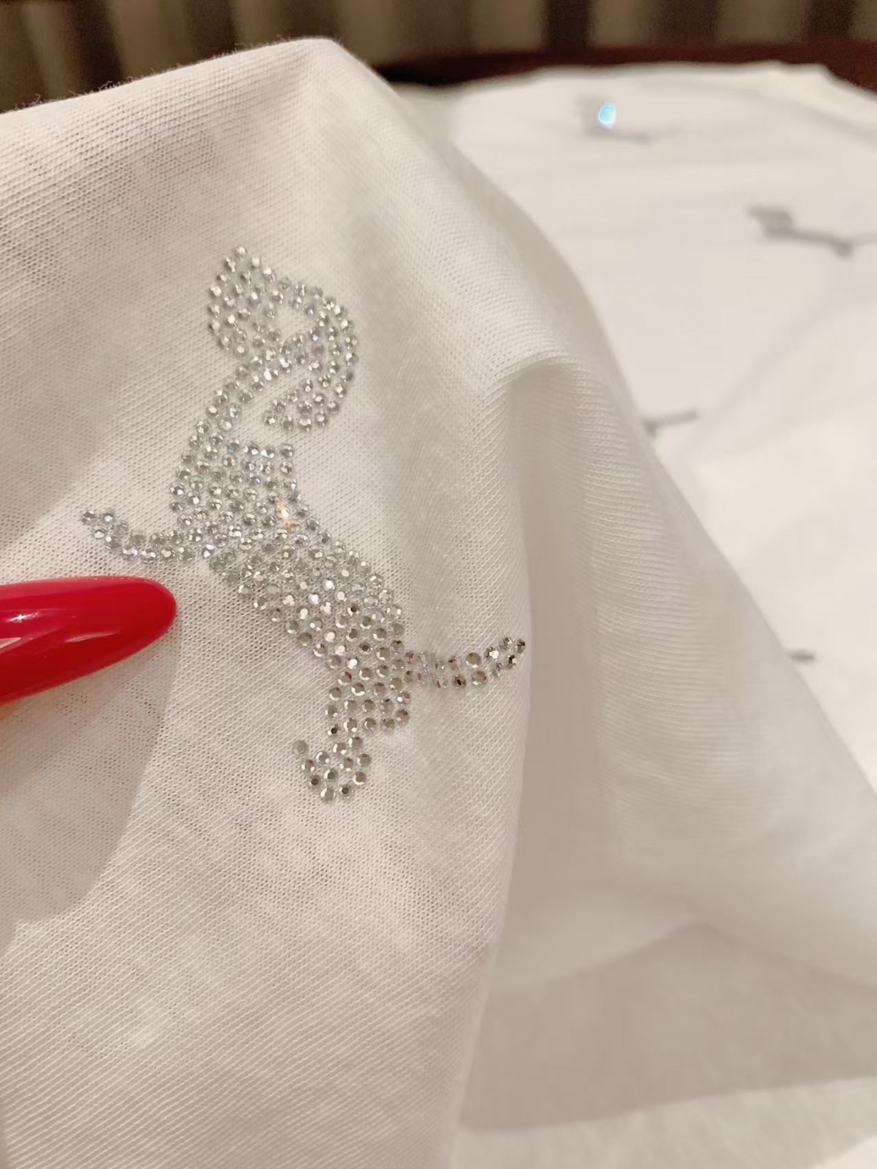 Hot Diamond Puppy with Four Bars, Length T