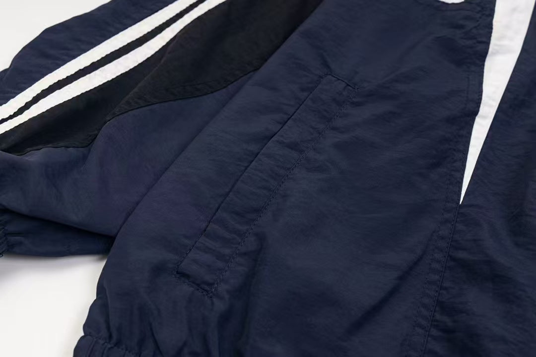 Color blocked striped set