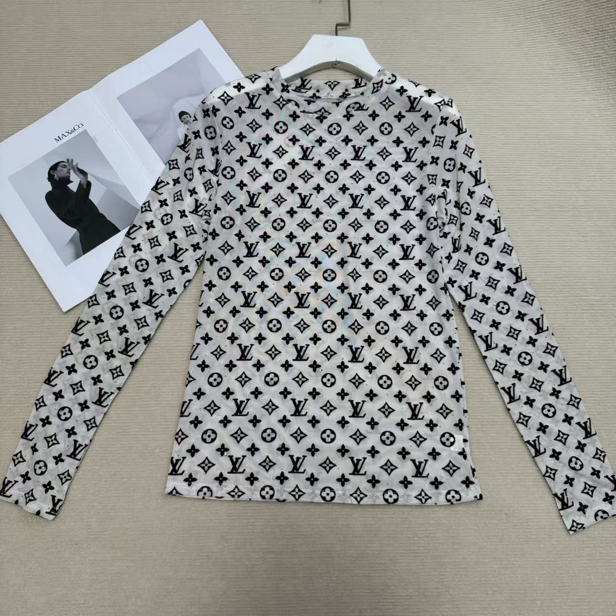 Perspective mesh top