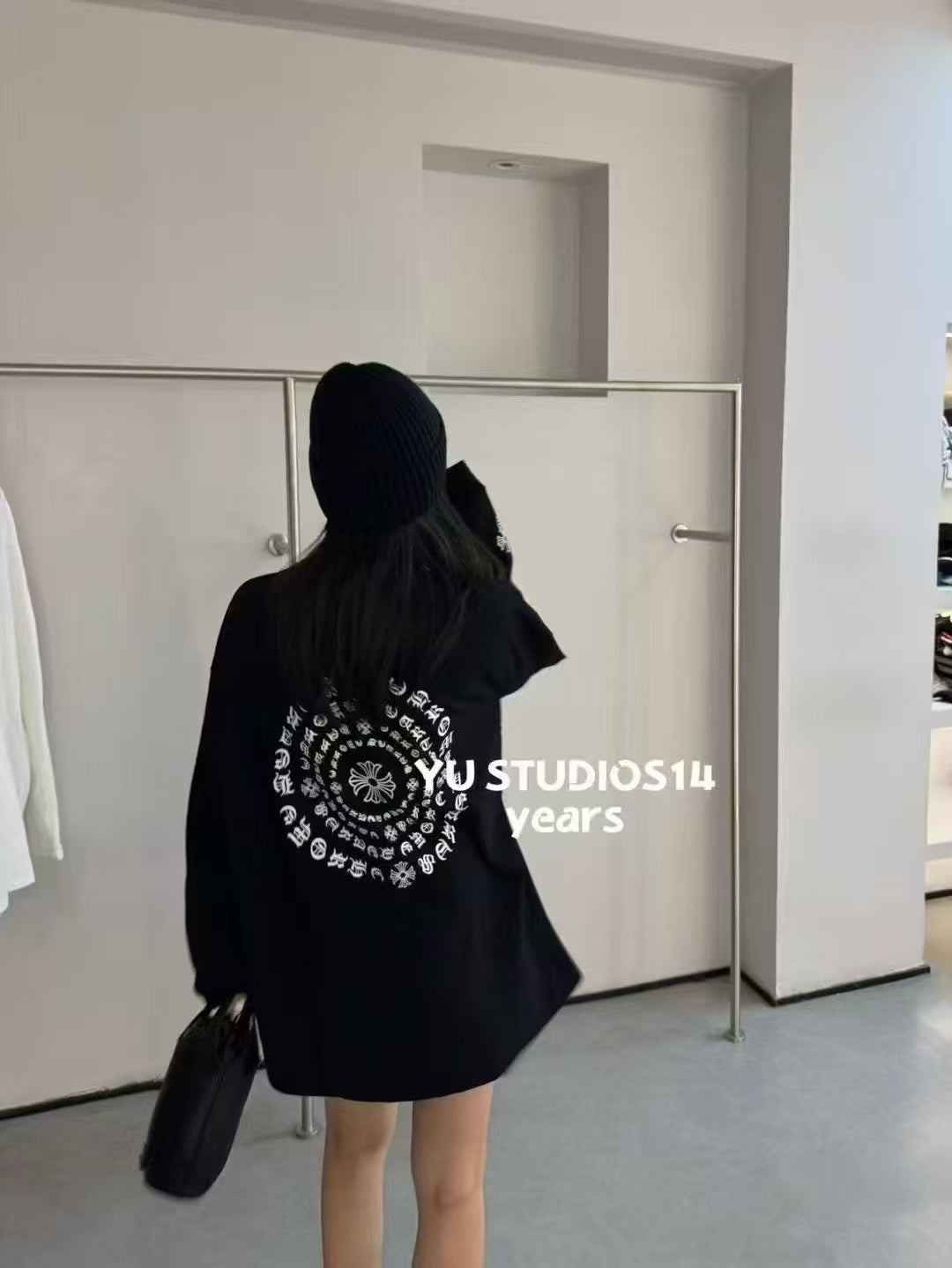 Printed long sleeved T-shirt