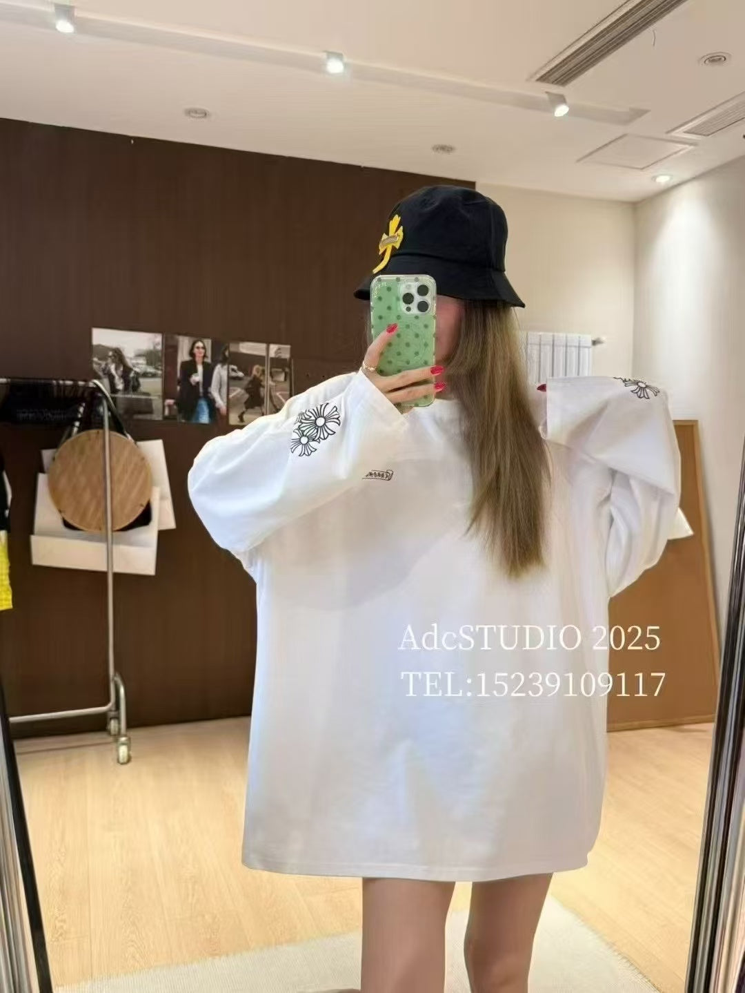 Printed long sleeved T-shirt