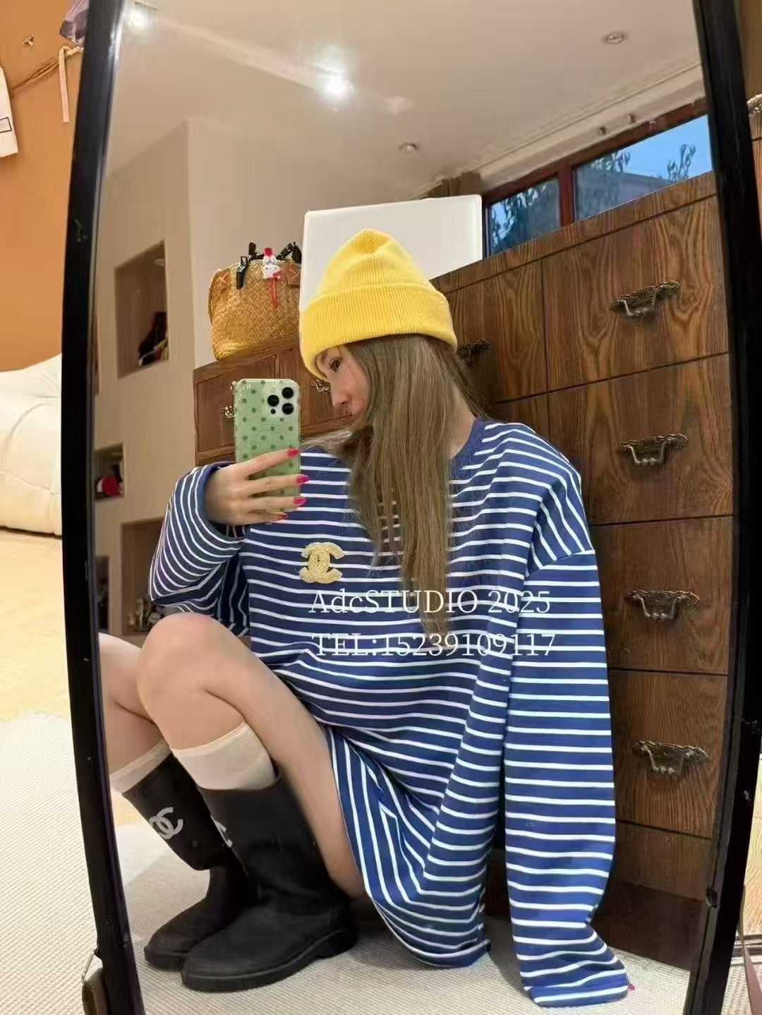 Small label long sleeved T-shirt
