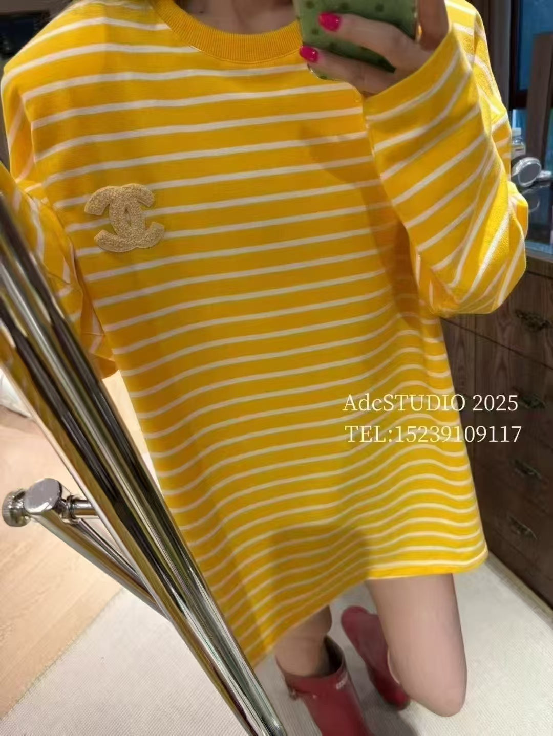 Small label long sleeved T-shirt