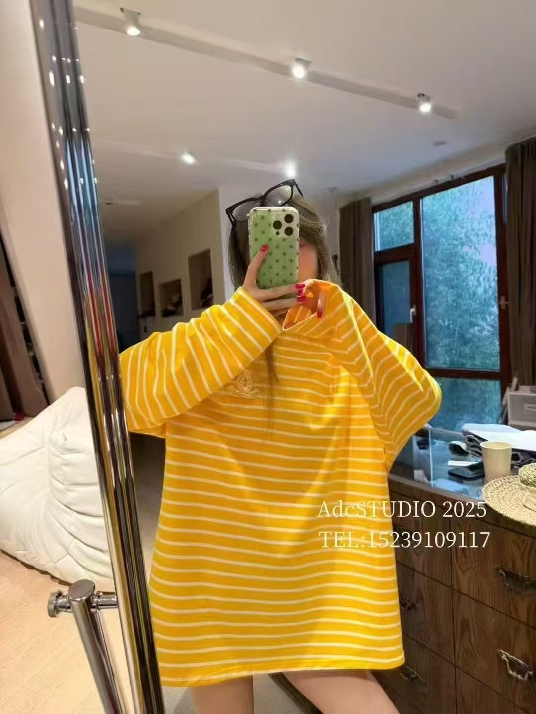 Small label long sleeved T-shirt