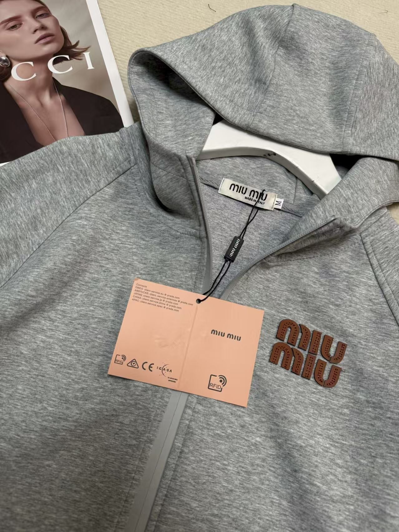 New sports style set