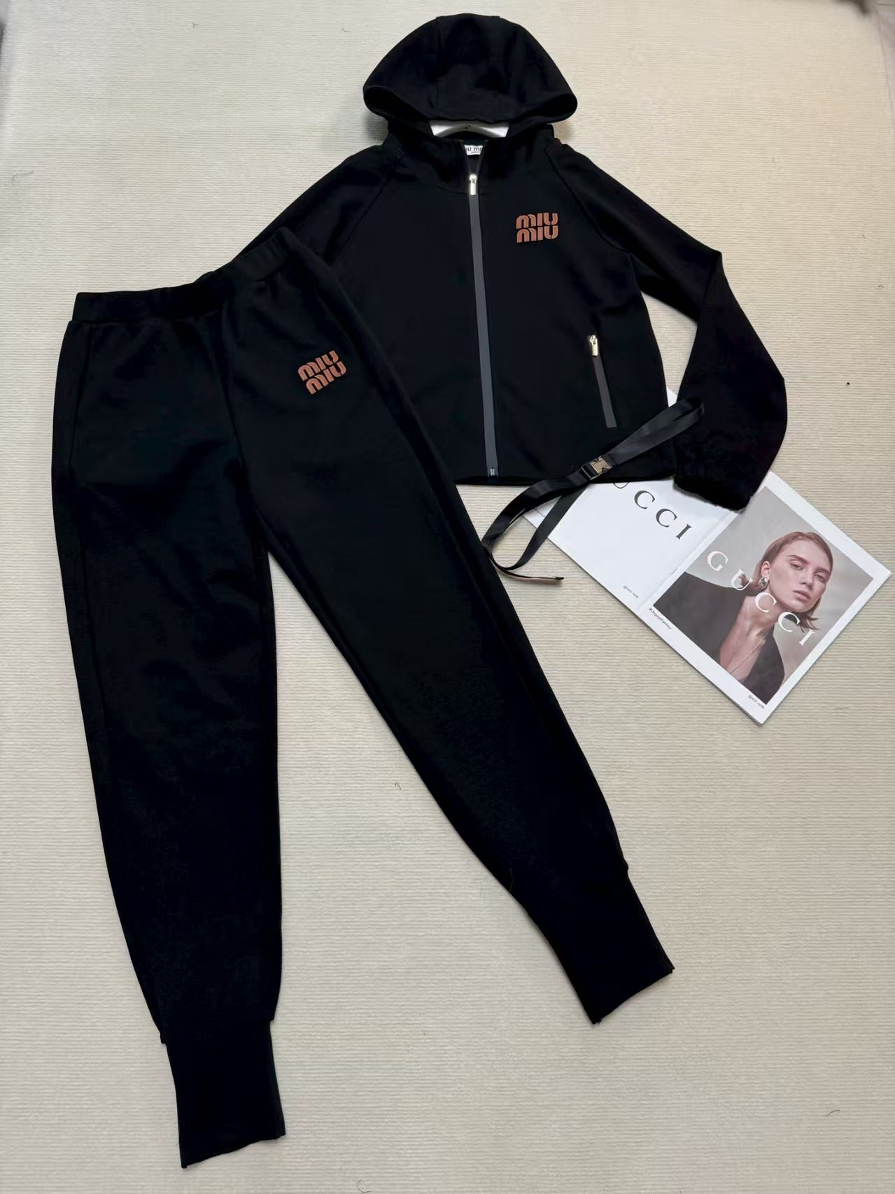 New sports style set