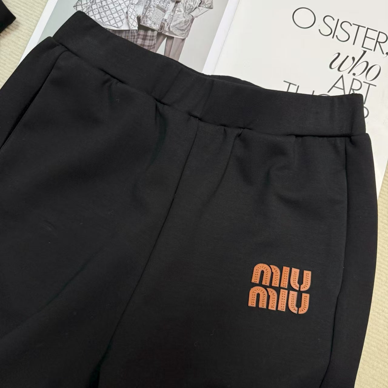 New sports style set
