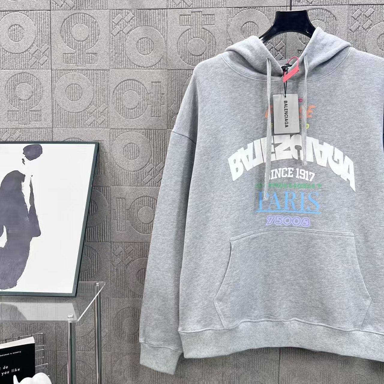 Classic color reverse letter printing technique