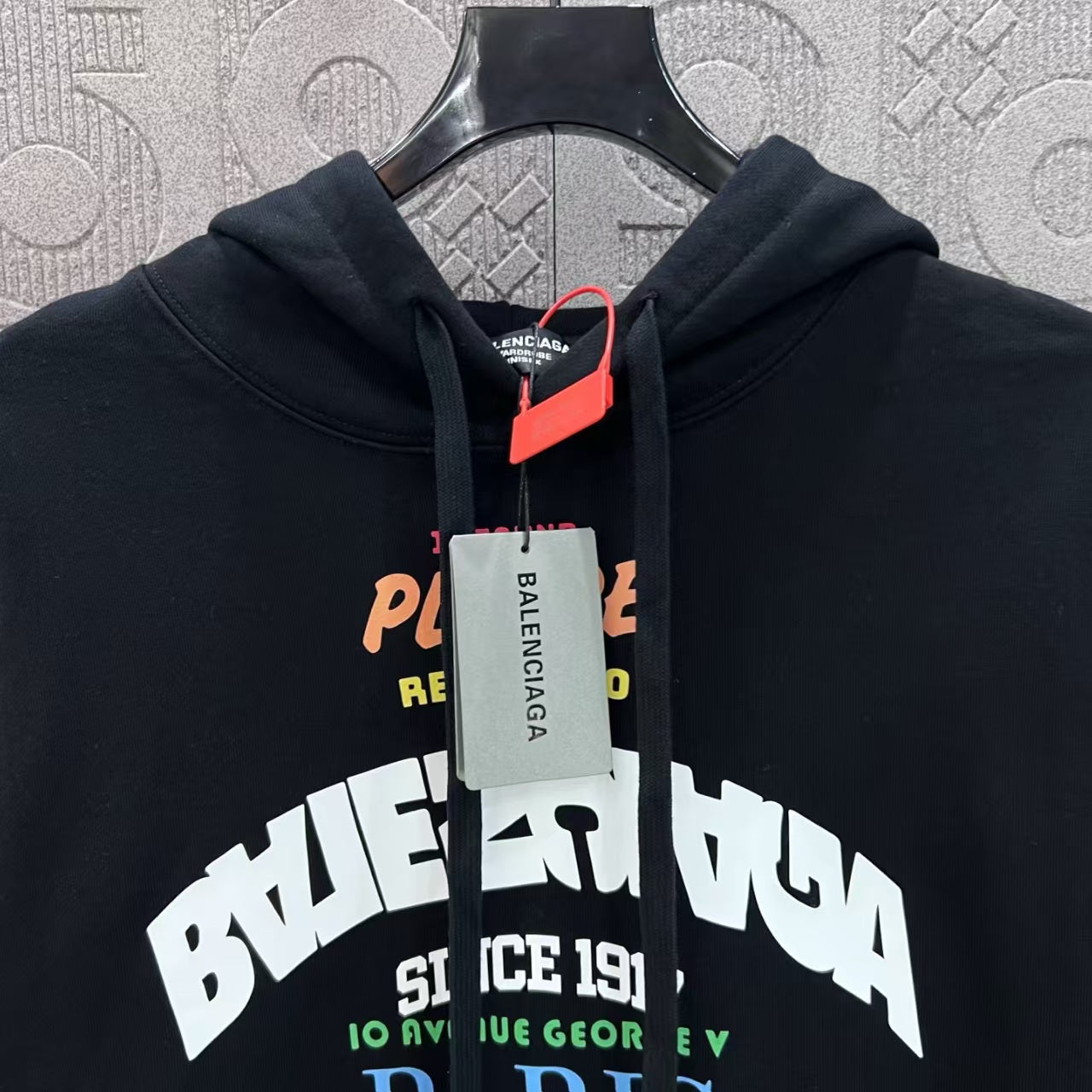 Classic color reverse letter printing technique