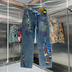 Full of letters spray straight leg jeans