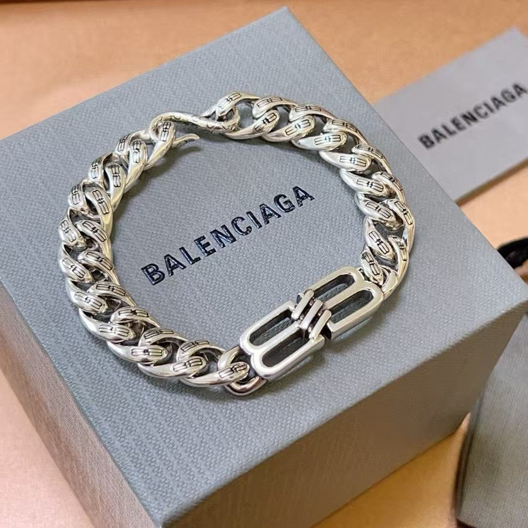 Vintage new minimalist bracelet