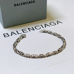 Simple Bracelet