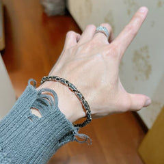 Simple Bracelet