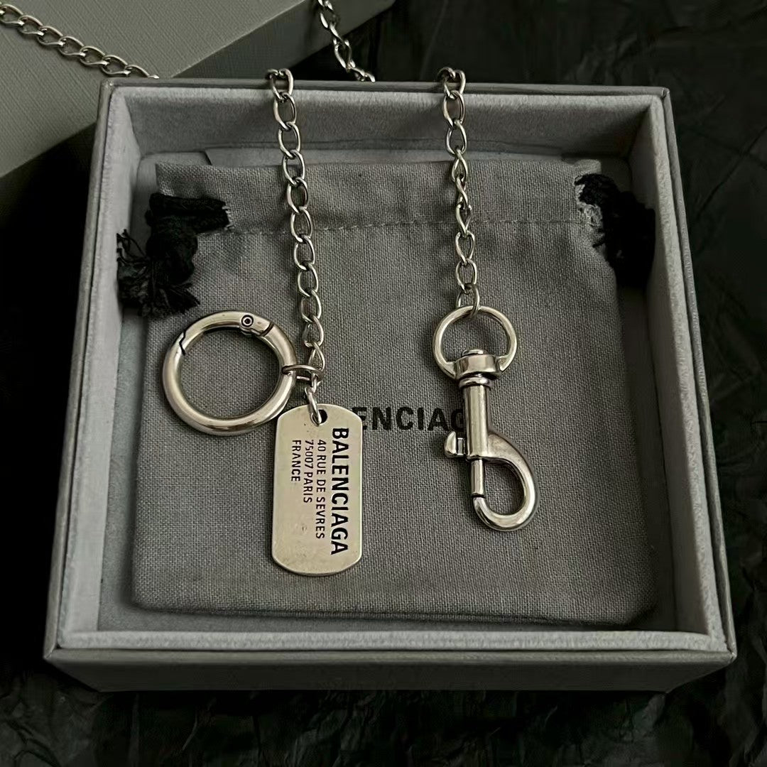 Necklace keychain (dual-use)
