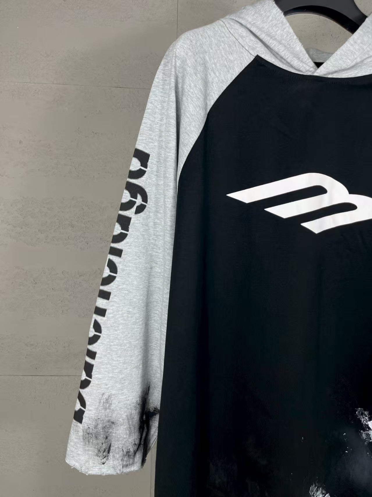 Seven inch hooded long sleeved T-shirt