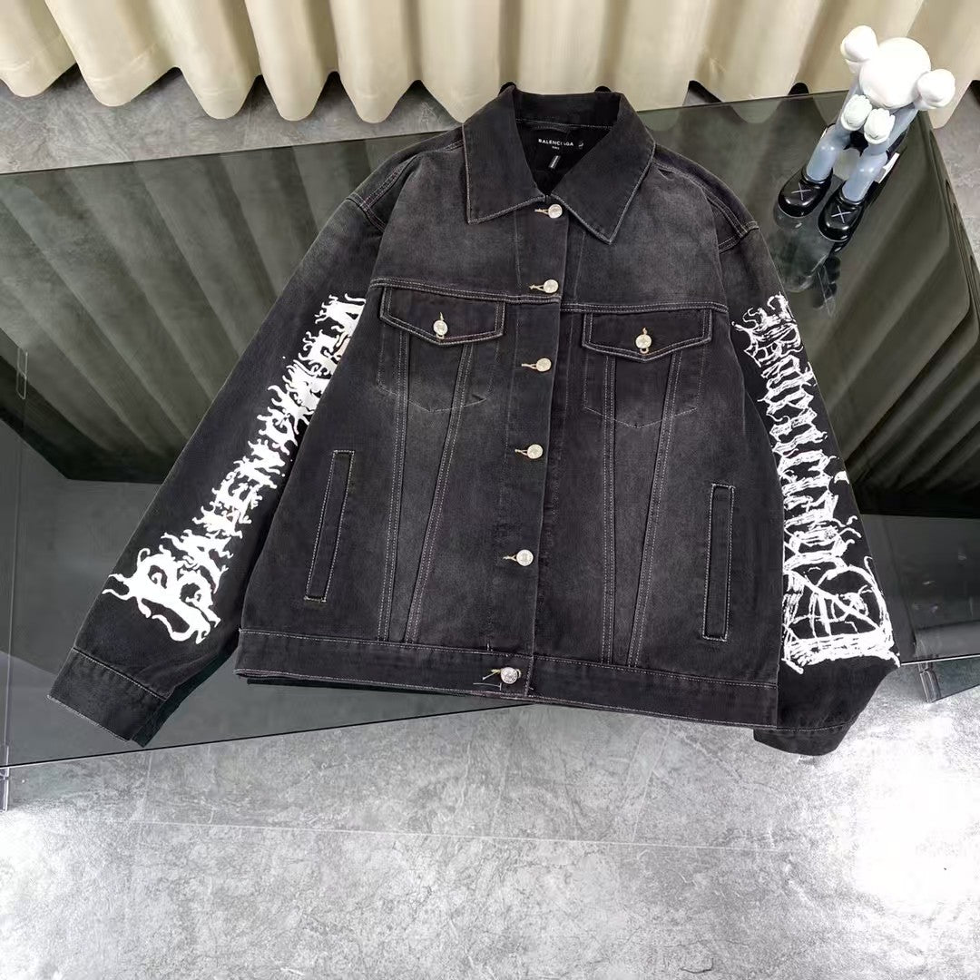 Letter graffiti unisex retro washed denim jacket