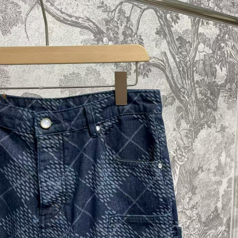 Checkered denim shorts