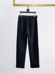 New casual pants!