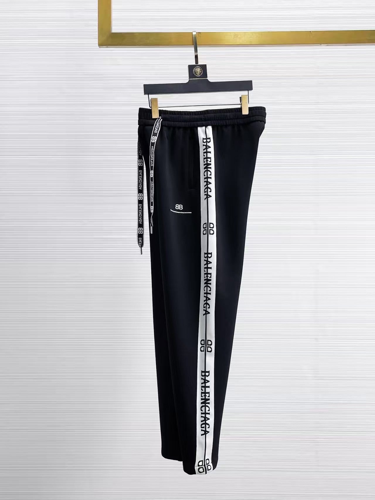 New casual pants!