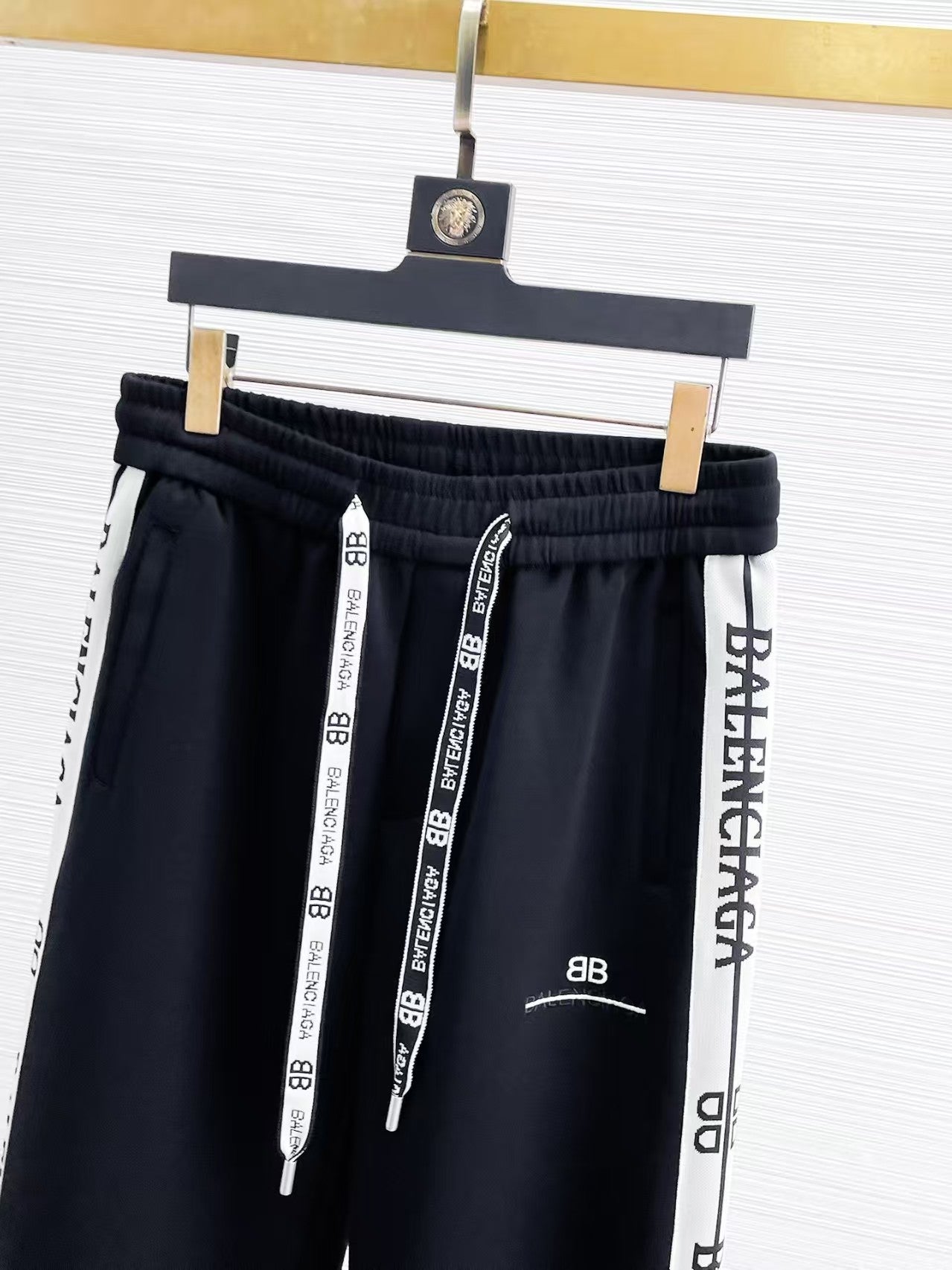 New casual pants!
