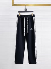 New casual pants!