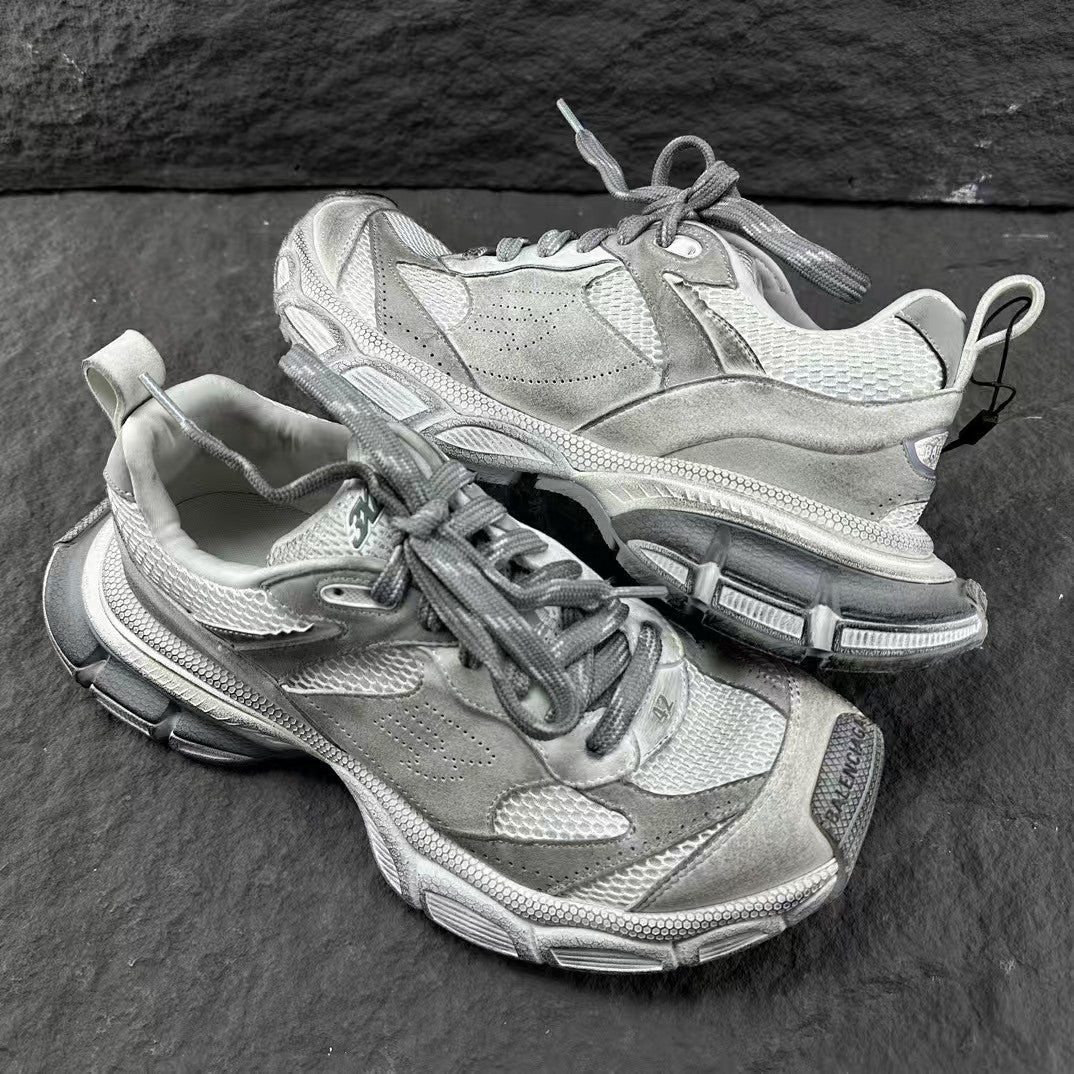 Men's and women's sports shoes