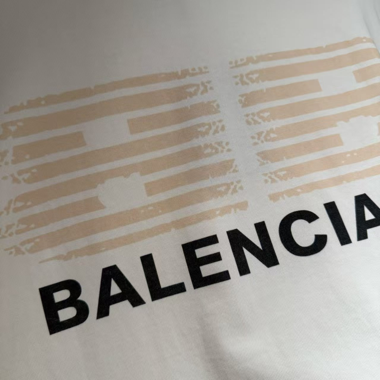 3D foam printed short sleeved T-shirt