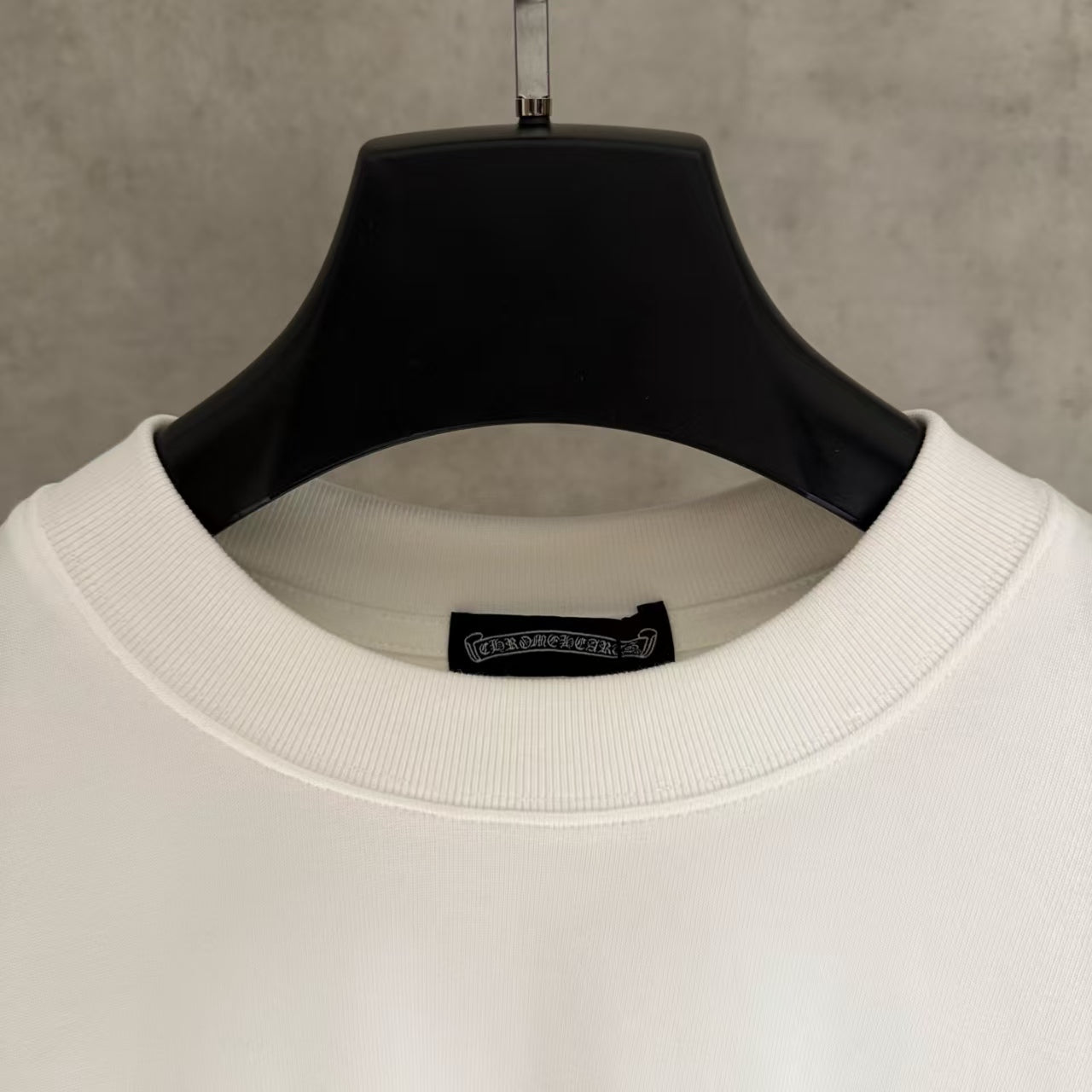 New long sleeved sweatshirt T-shirt