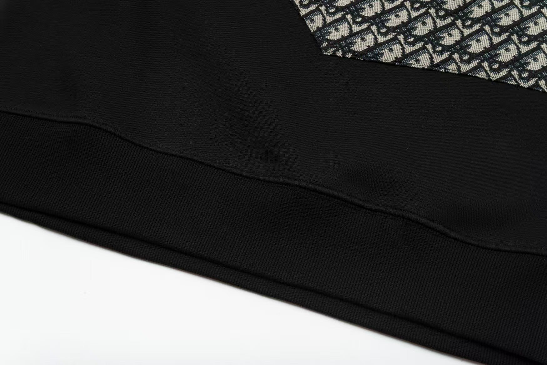 New fabric wiped pocket hoodie